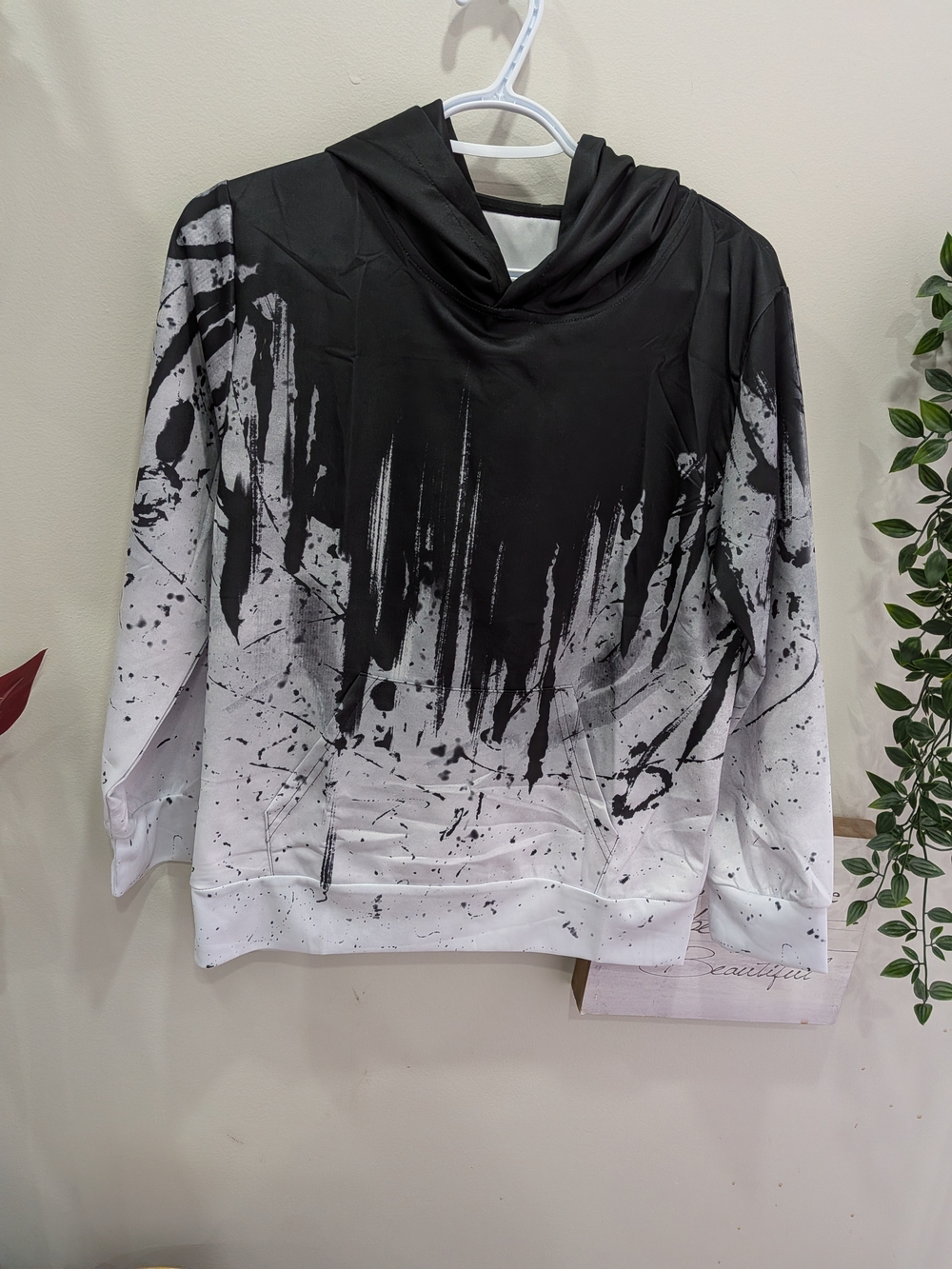 NWOT 3D Print Black & White Paint-Splatter Hoodie For Boys